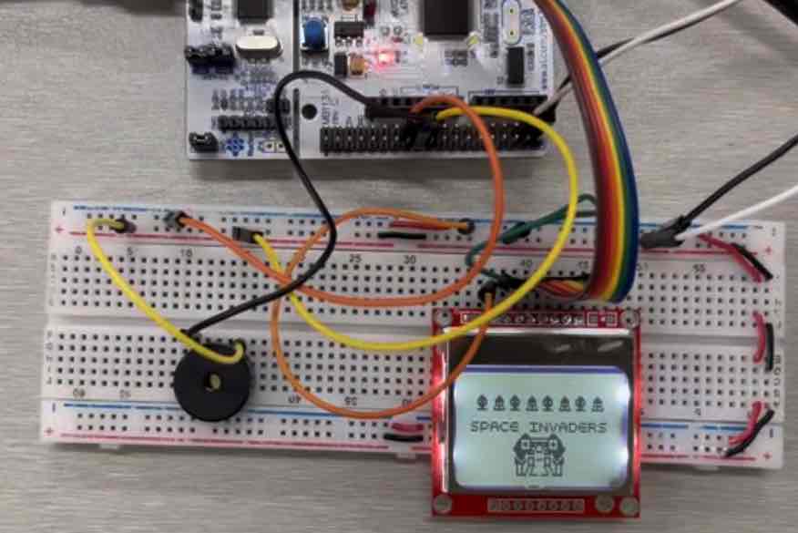 Space Invaders Game based on Embedded Systems using STM32NUCLEO-L476RG